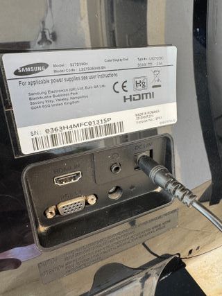 2 Monitores Samsung S27D390H