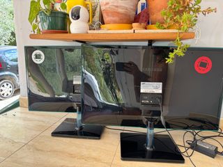 2 Monitores Samsung S27D390H
