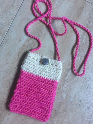 Bolso móvil crochet rosa-blanco