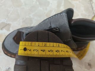 ZAPATOS DE MUJER. CON VELCRO 