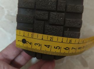 ZAPATOS DE MUJER. CON VELCRO 