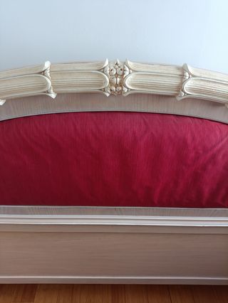 Cabezal cama madera tallada - Beige/Rojo