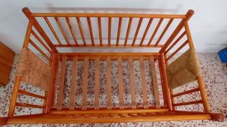 Cuna artesanal bebé de madera