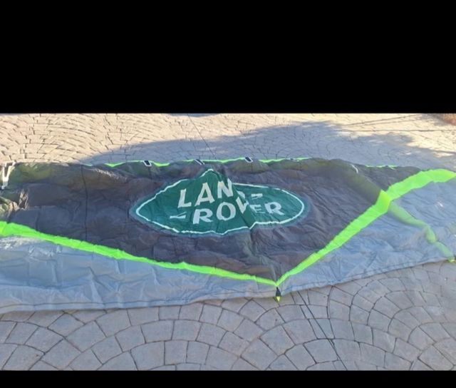 Equipo kitesurf: Tabla,cometa y traje de neopreno