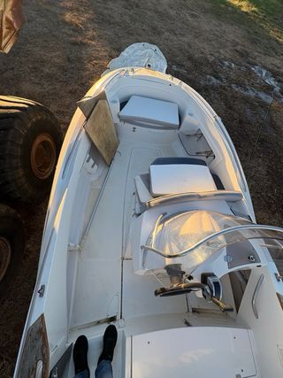 Lancha recreo 75 C. Quicksilver 505 Commander