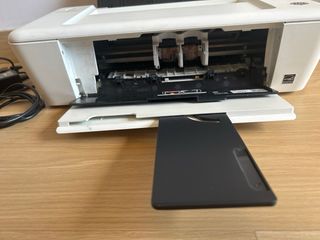 Impresora HP Deskjet 1010 blanca