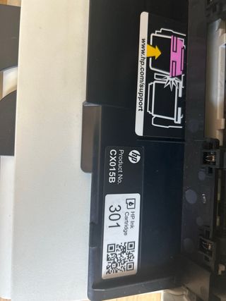 Impresora HP Deskjet 1010 blanca
