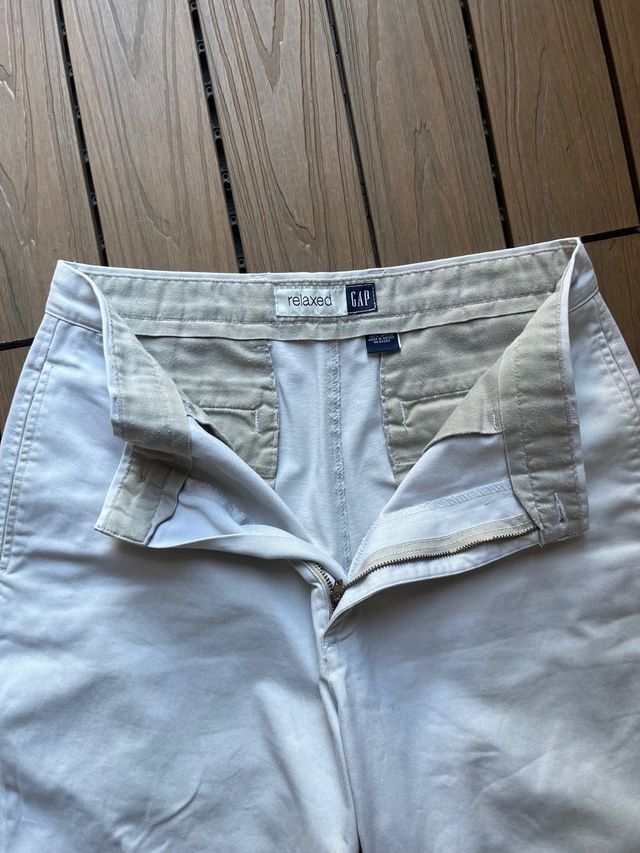 Pantalón Chino GAP Beige