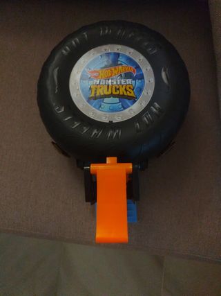 Hot Wheels Monster Trucks Pista