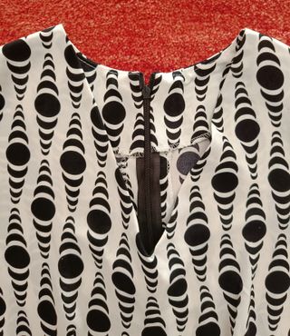 Mono blanco y negro - verano