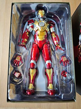 Vendo Hot Toys Iron Man 3 Heartbreaker