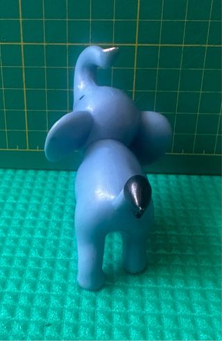 Figura Elefante bebé PVC