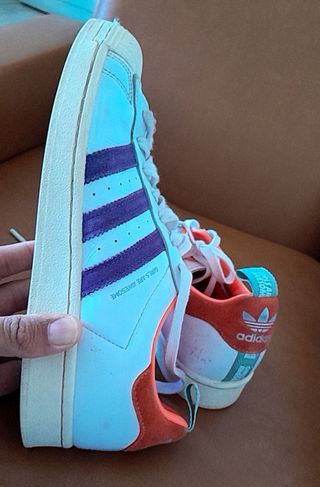Adidas Superstar - Zapatillas blancas y moradas