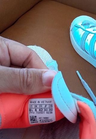 Adidas Superstar - Zapatillas blancas y moradas