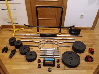 Equipo musculación: barra, discos, mancuernas...