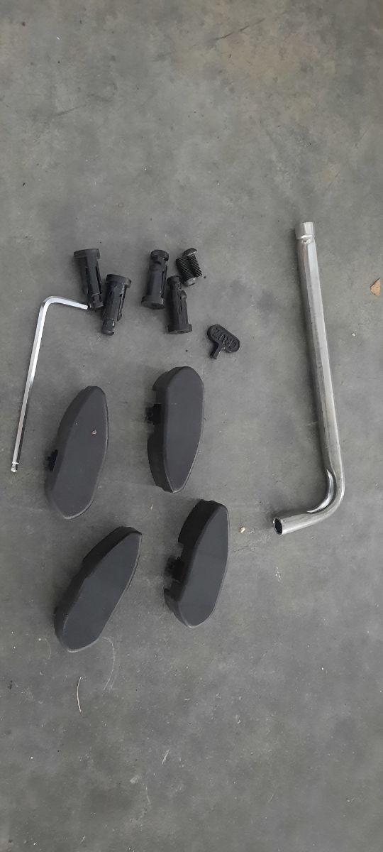 Tapas bacas coche Cruz