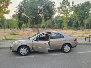 Ford Mondeo 1,8 2003