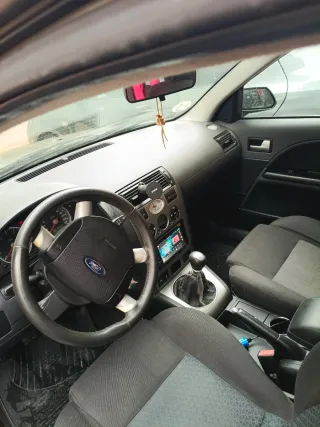 Ford Mondeo 1,8 2003
