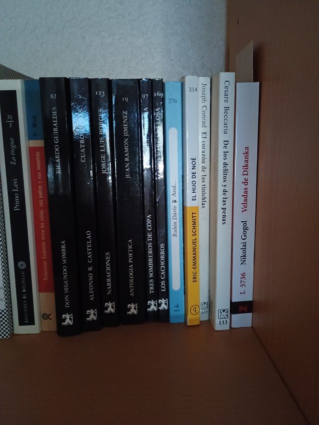 Varios libros para el verano Cada uno 7 euros