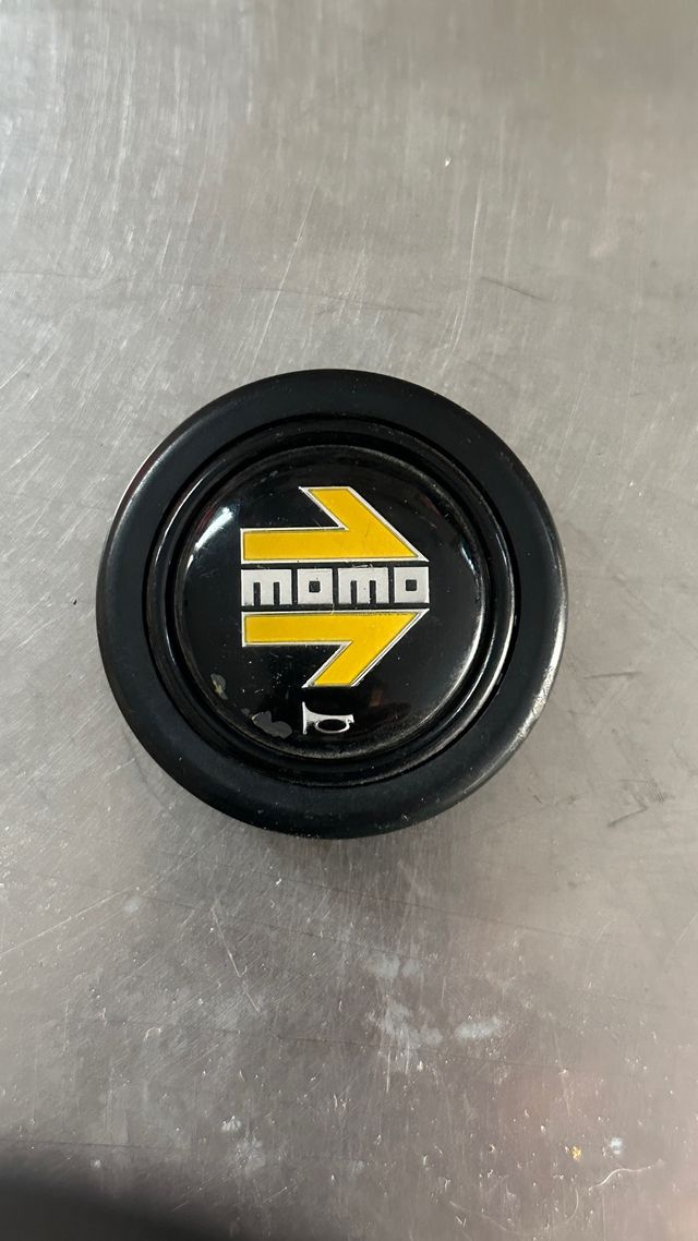 Volante Momo original