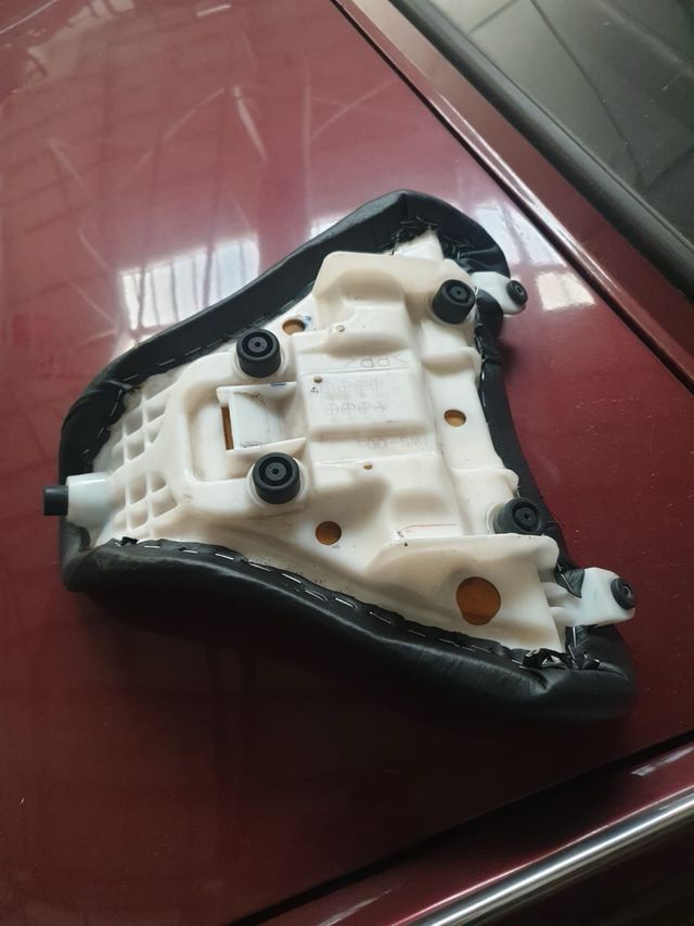 Asiento Yamaha MT-07 ORIGINAL