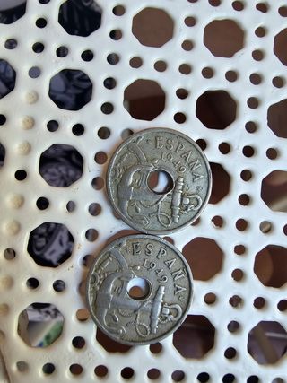  Dos monedas de 50 céntimos España 1949 