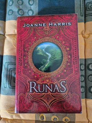 Runas