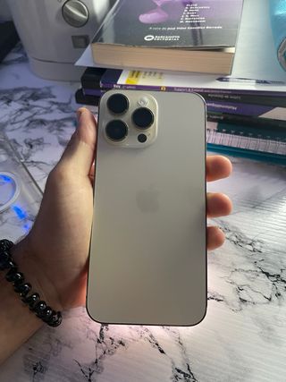 iPhone 14 Pro Max Dorado