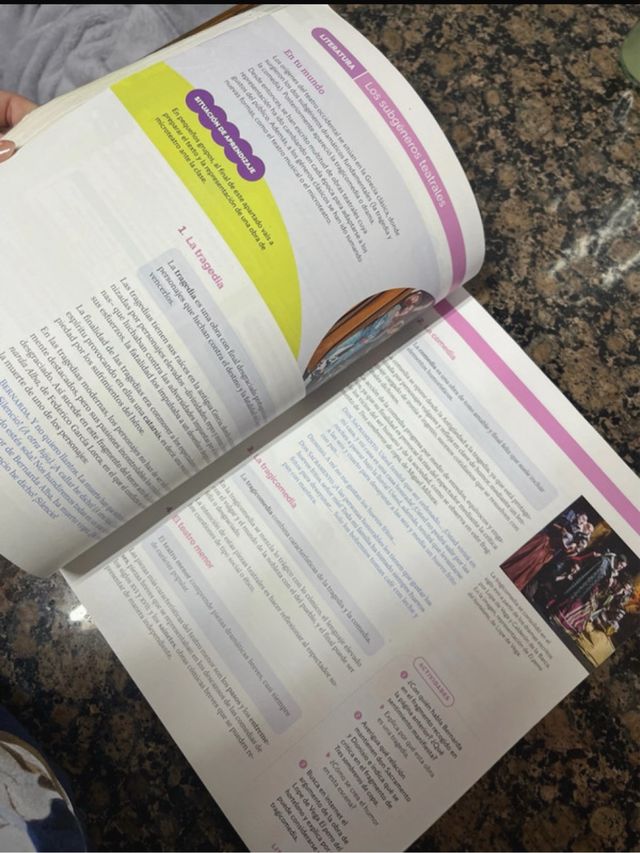 Libro de LENGUA Y LITERATURA 2 ESO Santillana