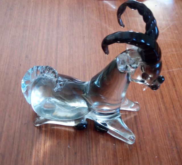 Figura cabra cristal Murano