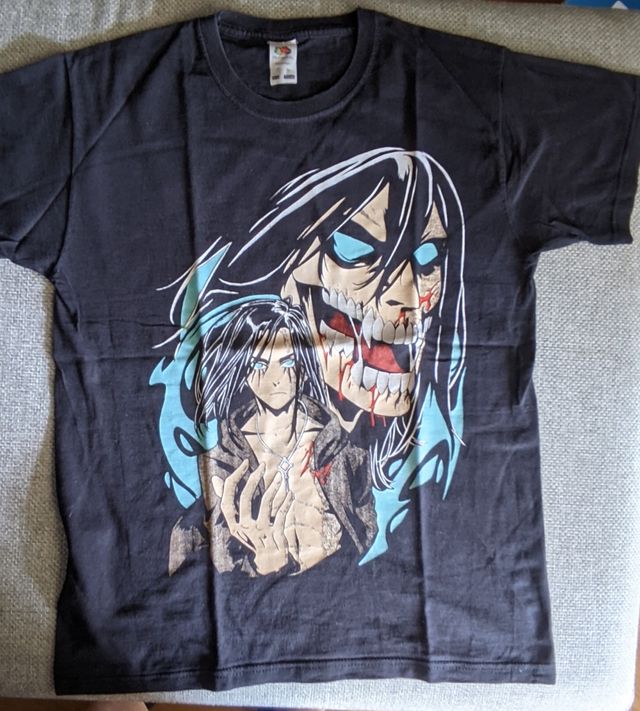 Camiseta Attack on Titan - Eren