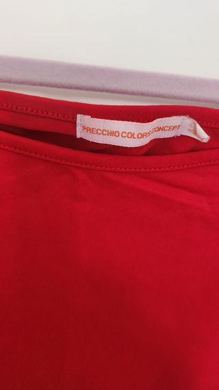Camiseta roja PRECCIO COLOR CONCEPT