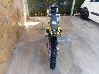 Husqvarna TC 125 
  2023 Motocross