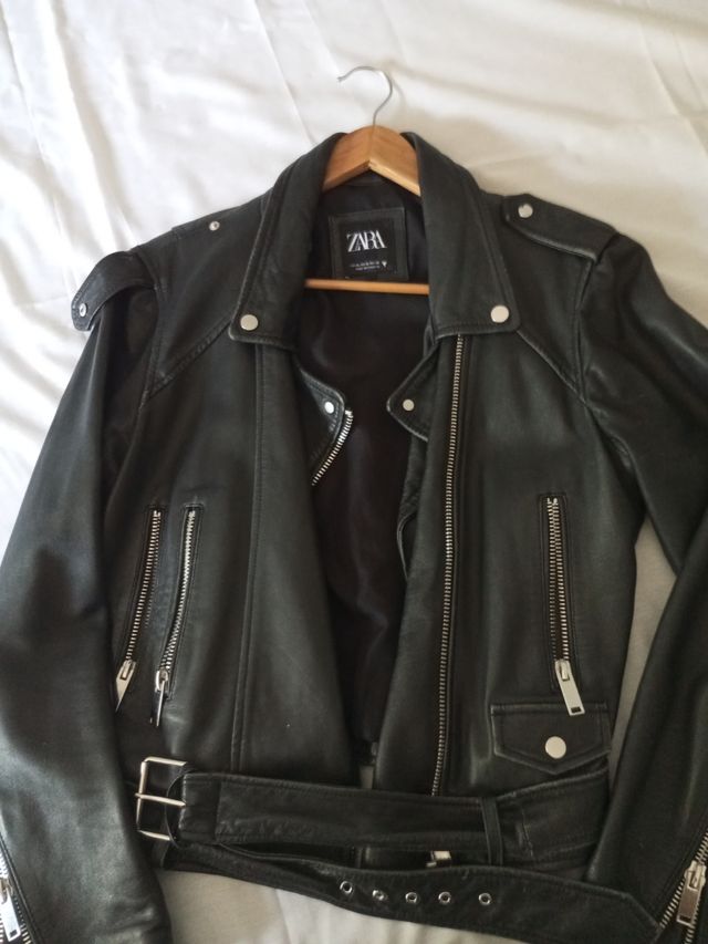 Chaqueta cuero Zara negra