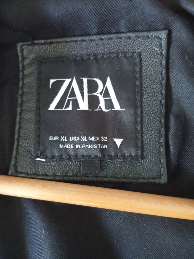 Chaqueta cuero Zara negra