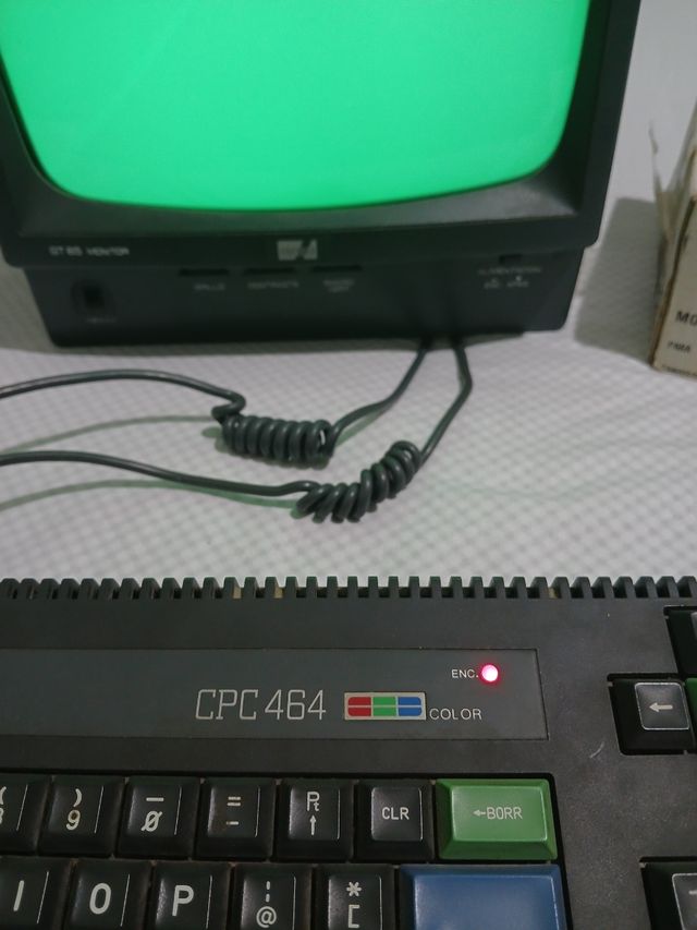 Amstrad CPC 464 - Ordenador vintage