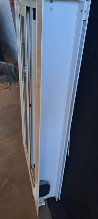Ventana aluminio corredera c/ persiana