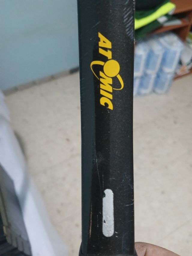 Raqueta Atomic de Tenis