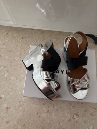 Sandalias Bimba y Lola Plata