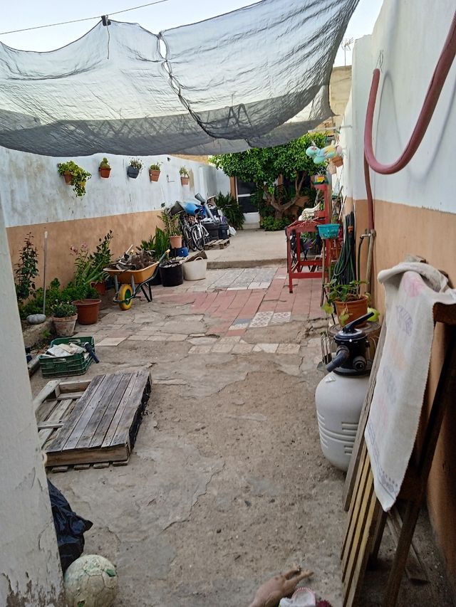  Media casa Don Benito**CERCA DE AVD DEL PILAR**