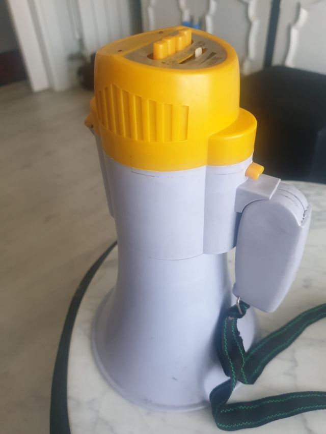 Megáfono portátil