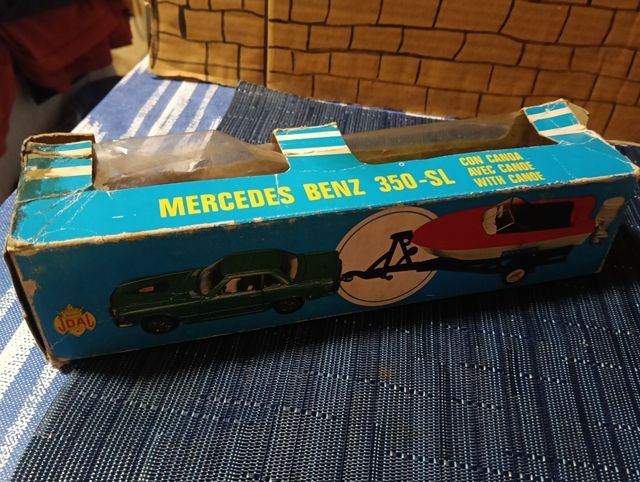 Joal .Mercedes Benz 350 SL + Barca. joal a Vio