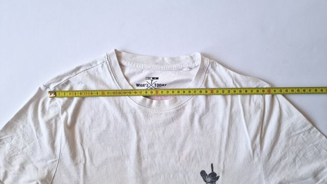 T-shirt What's Today M con stampa giapponese