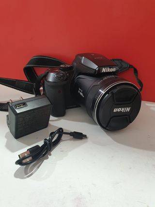 Cámara NIKON usada