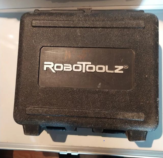 Nivel láser RoboToolz