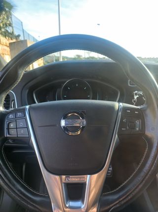 Volvo V40 2013