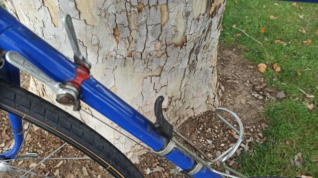 Bicicleta carretera vintage azul