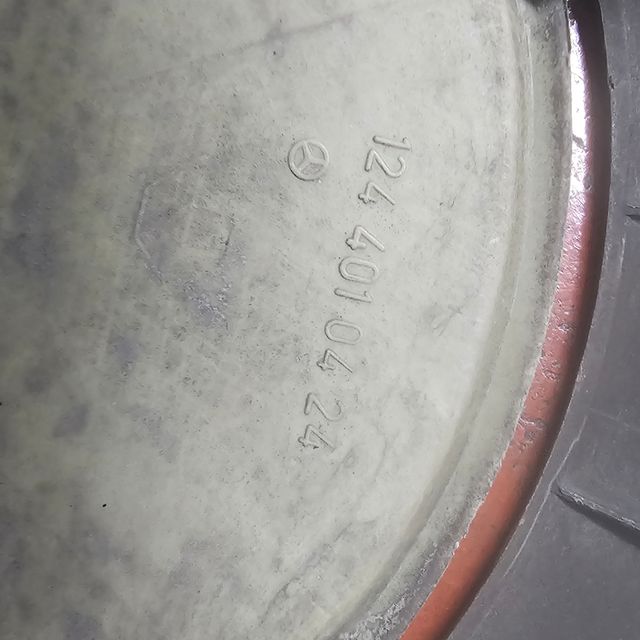 Tapacubos Mercedes E w124 - 190 w201 Originales