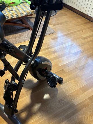 Bicicleta estática ejercicio