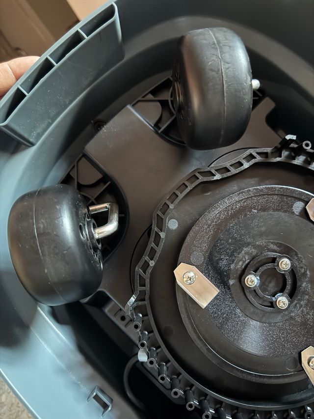 Robot cortacésped YARDCARE M800Plus